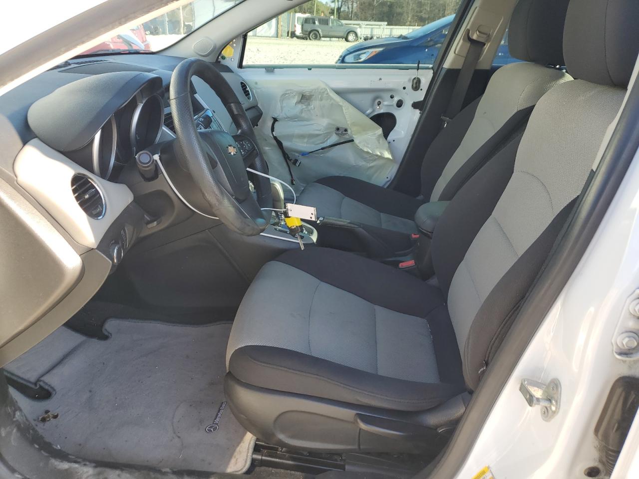 CHEVROLET CRUZE 2015 — 8