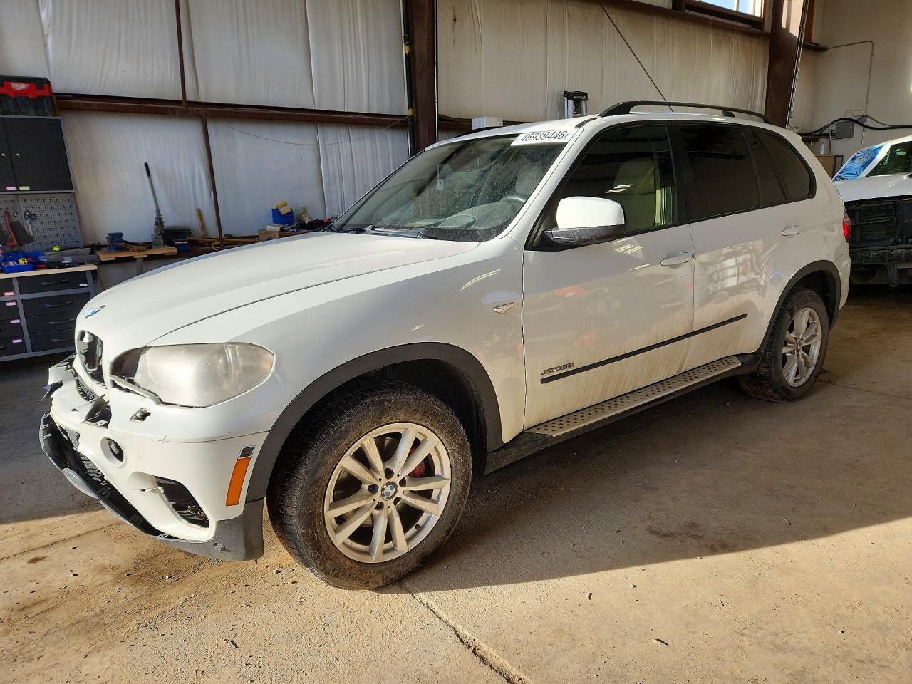 BMW X5 2012 — 2