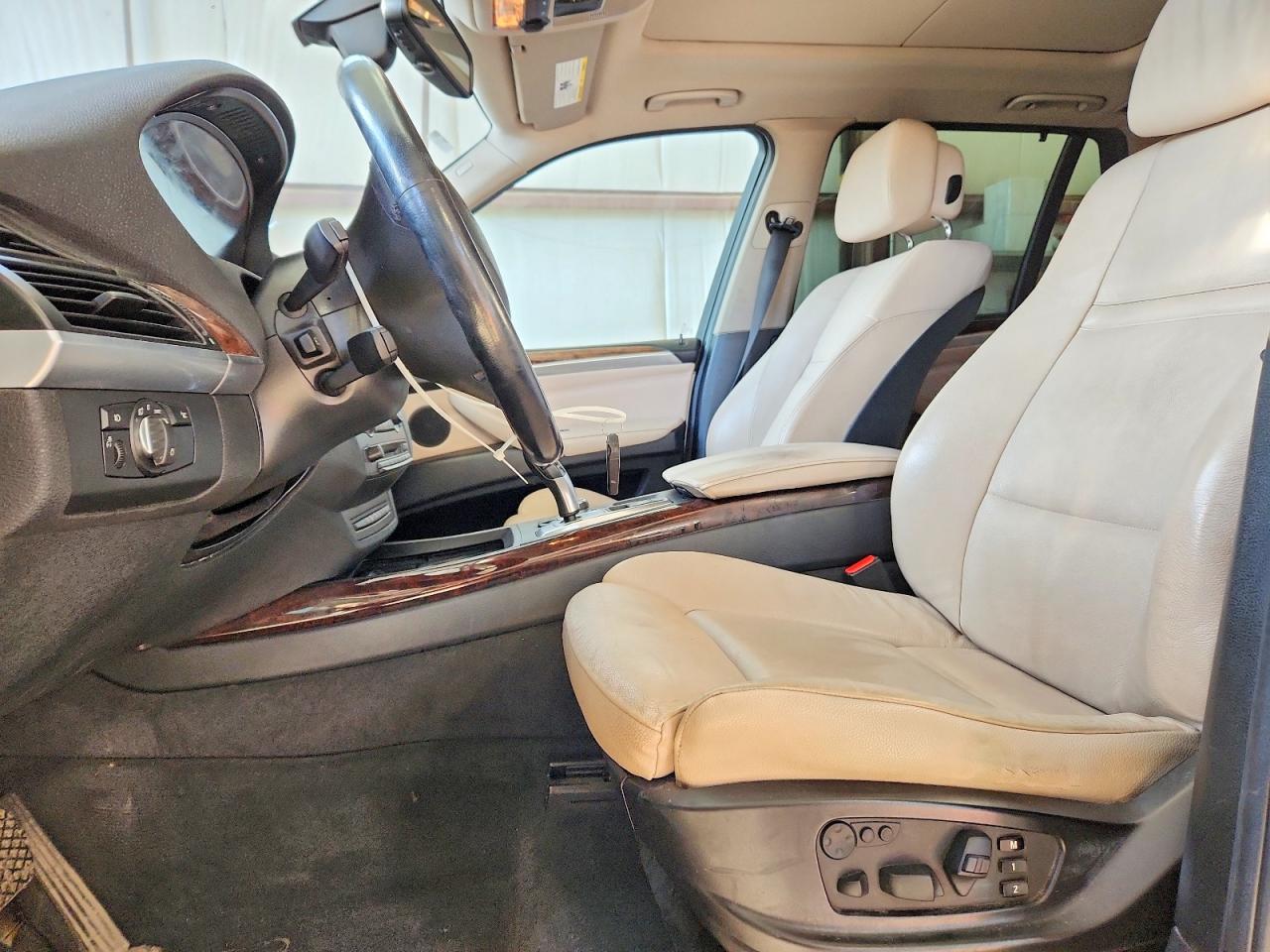 BMW X5 2012 — 8