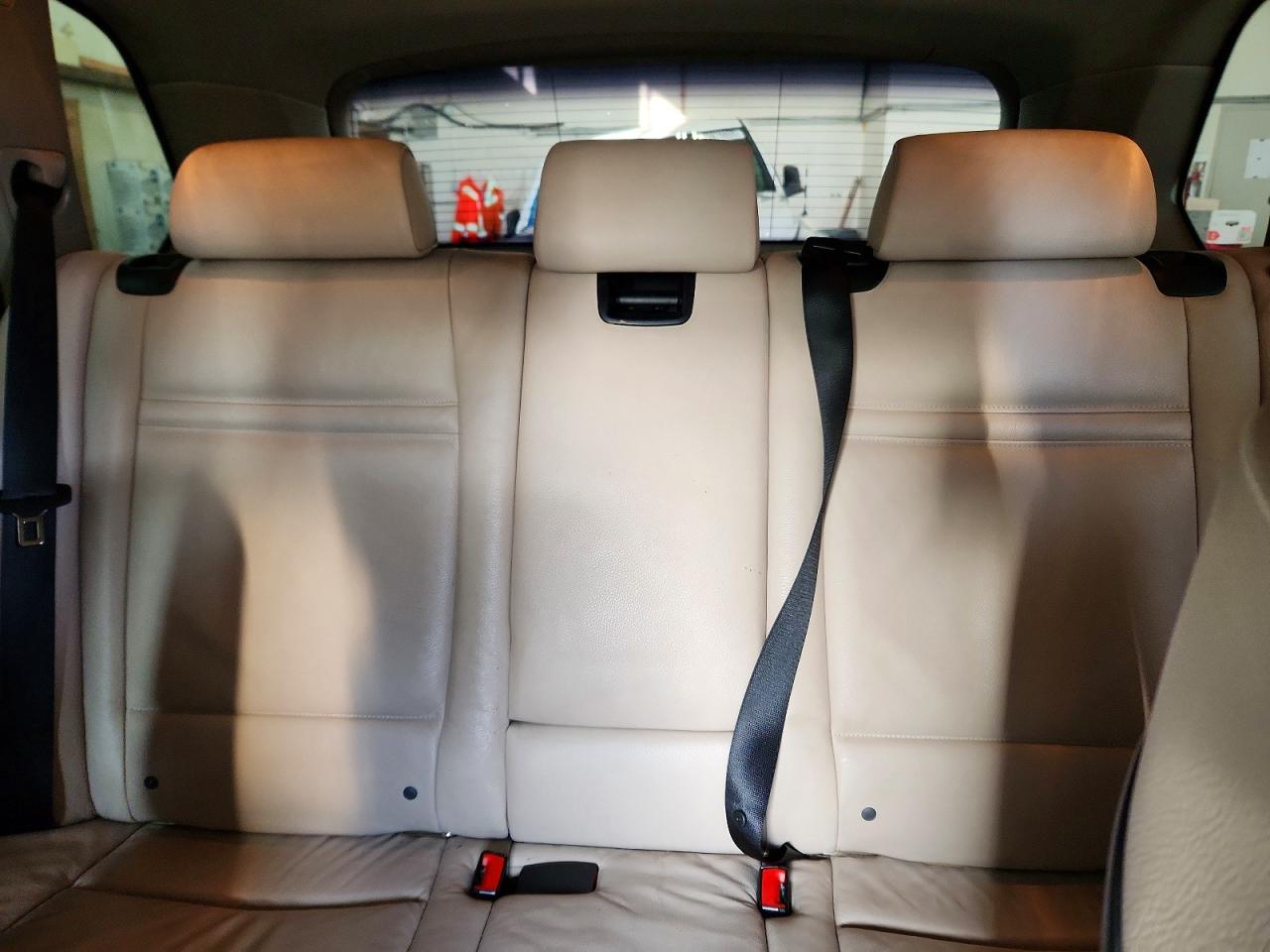 BMW X5 2012 — 11