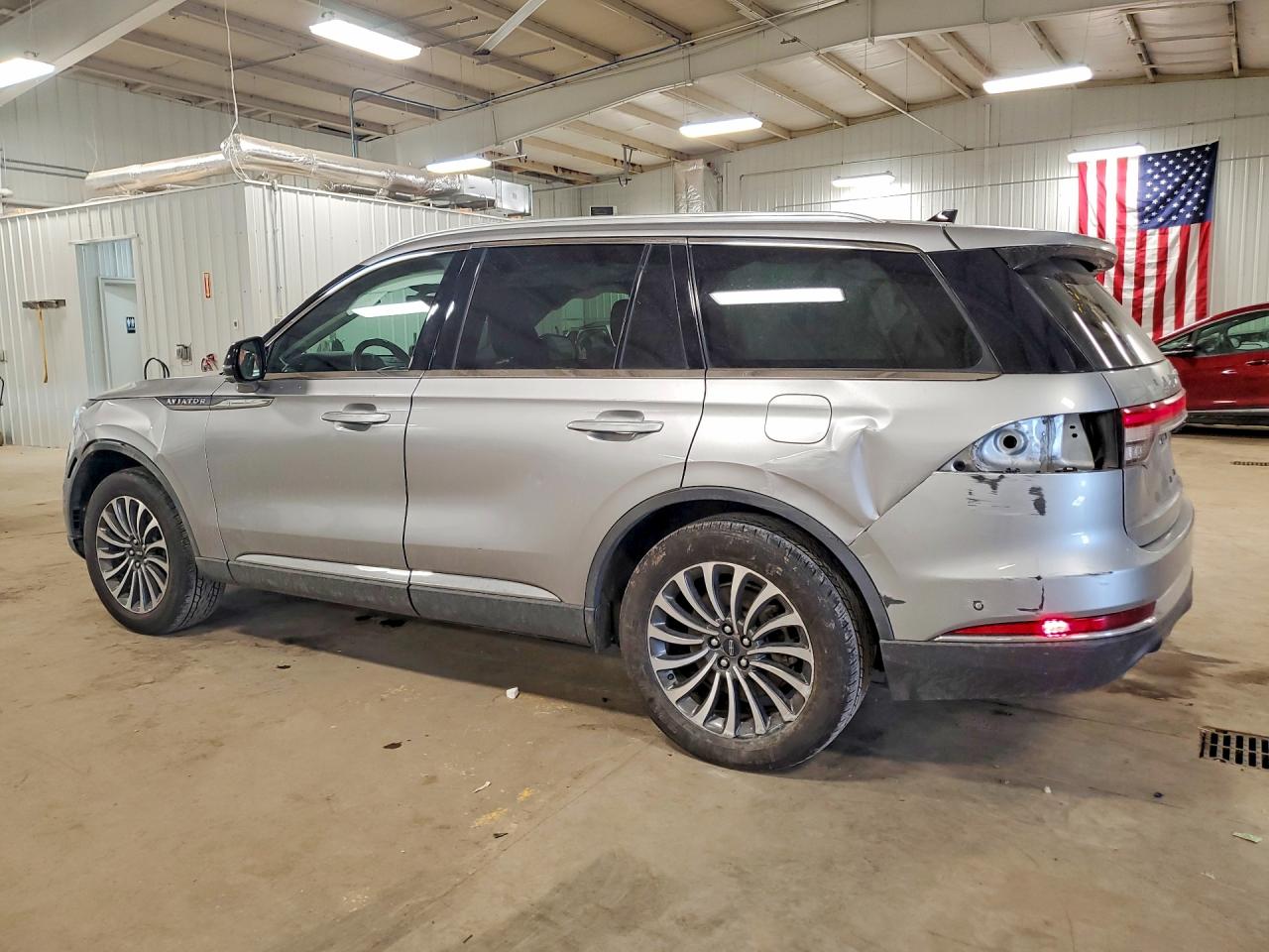 LINCOLN AVIATOR 2021 — 3