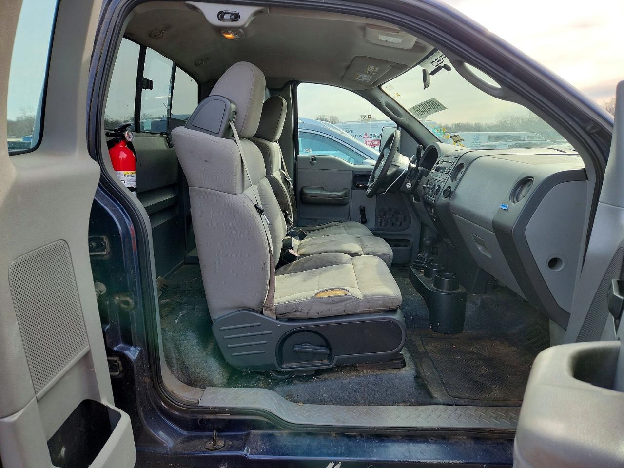 FORD F-150 2006 — 11