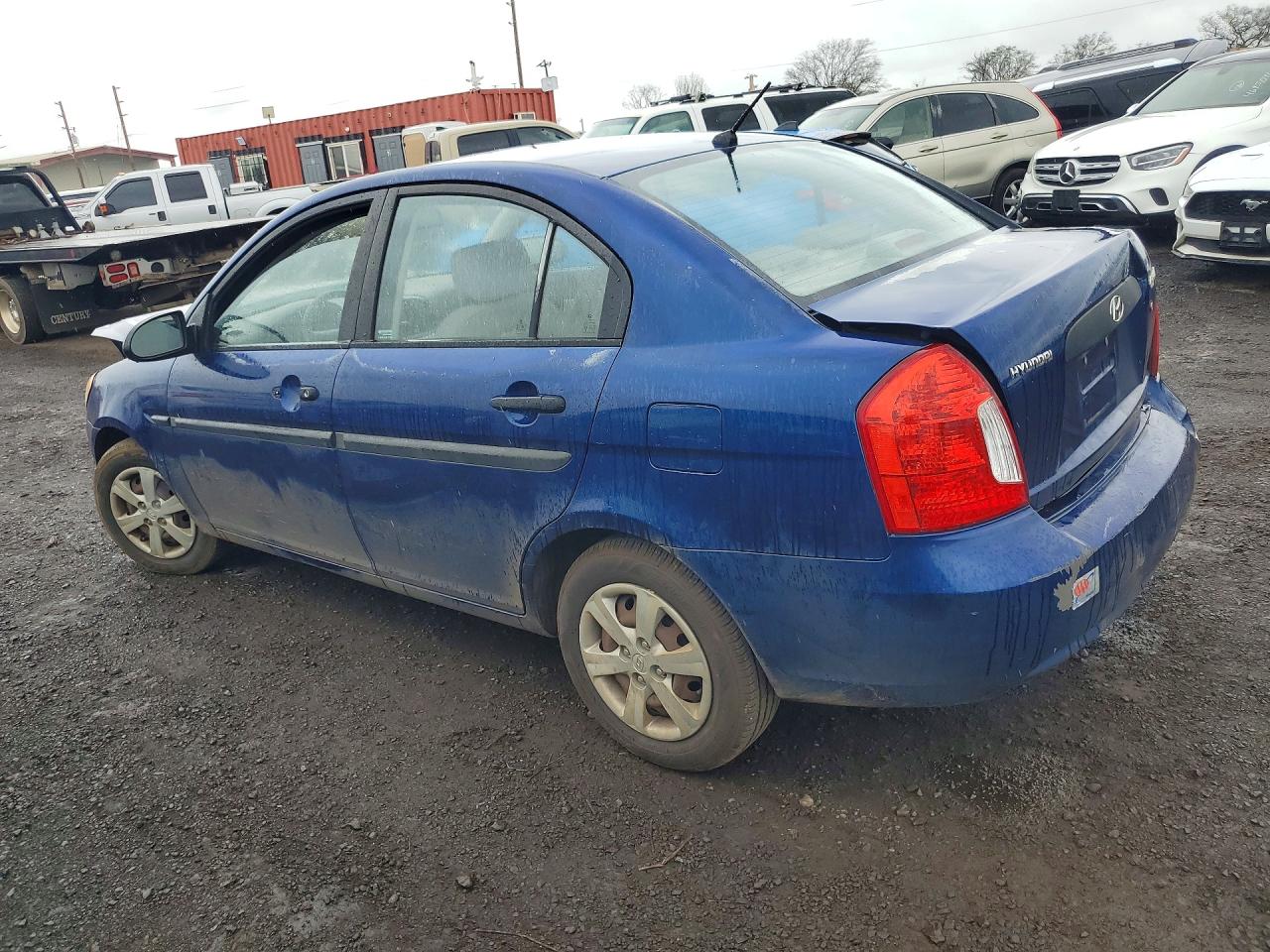 HYUNDAI ACCENT 2009 — 3