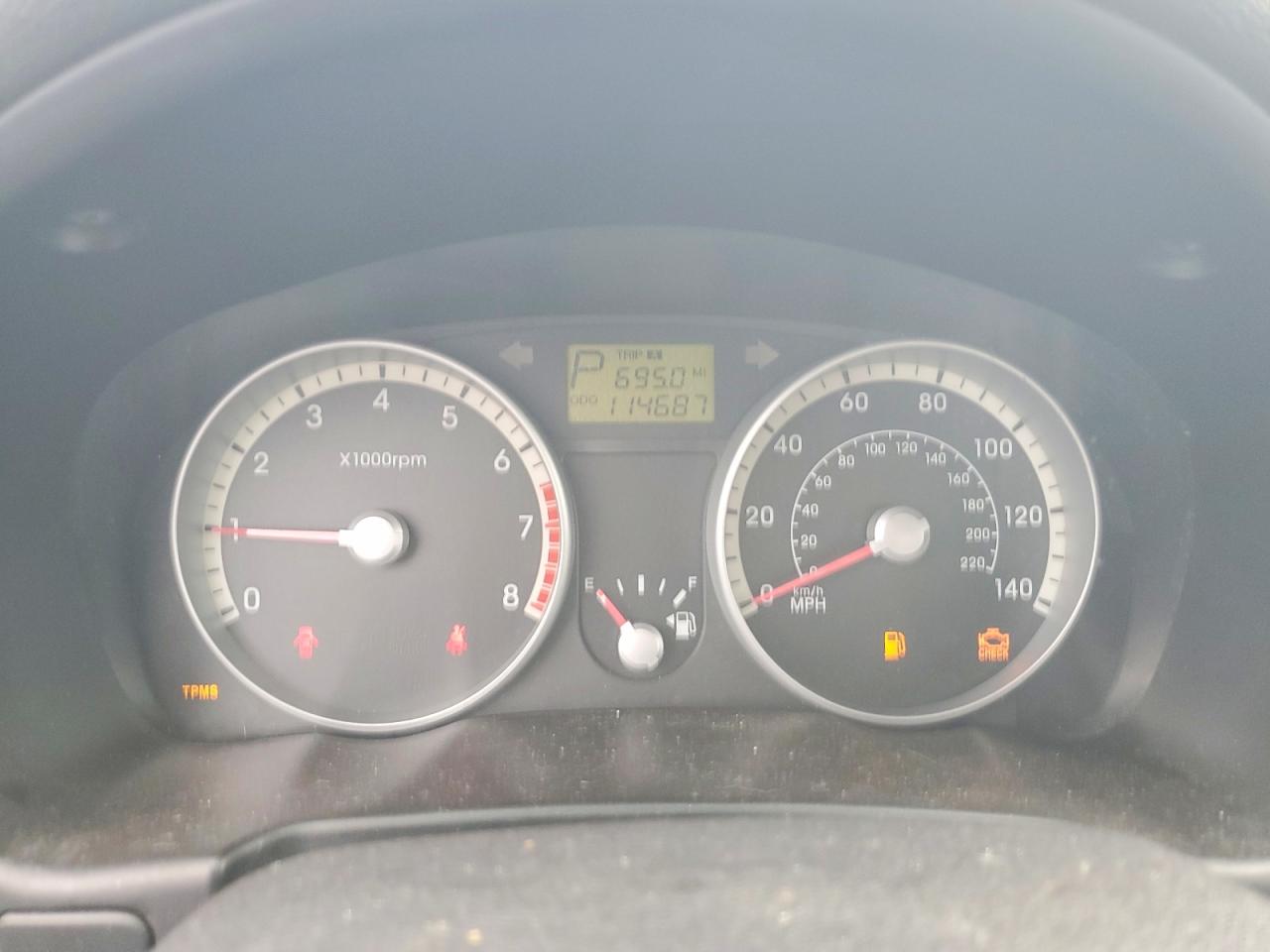 HYUNDAI ACCENT 2009 — 10