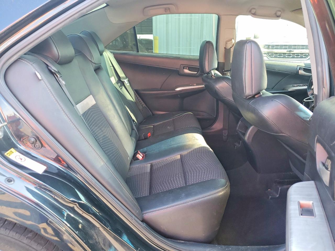 TOYOTA CAMRY HYBRID 2014 — 11