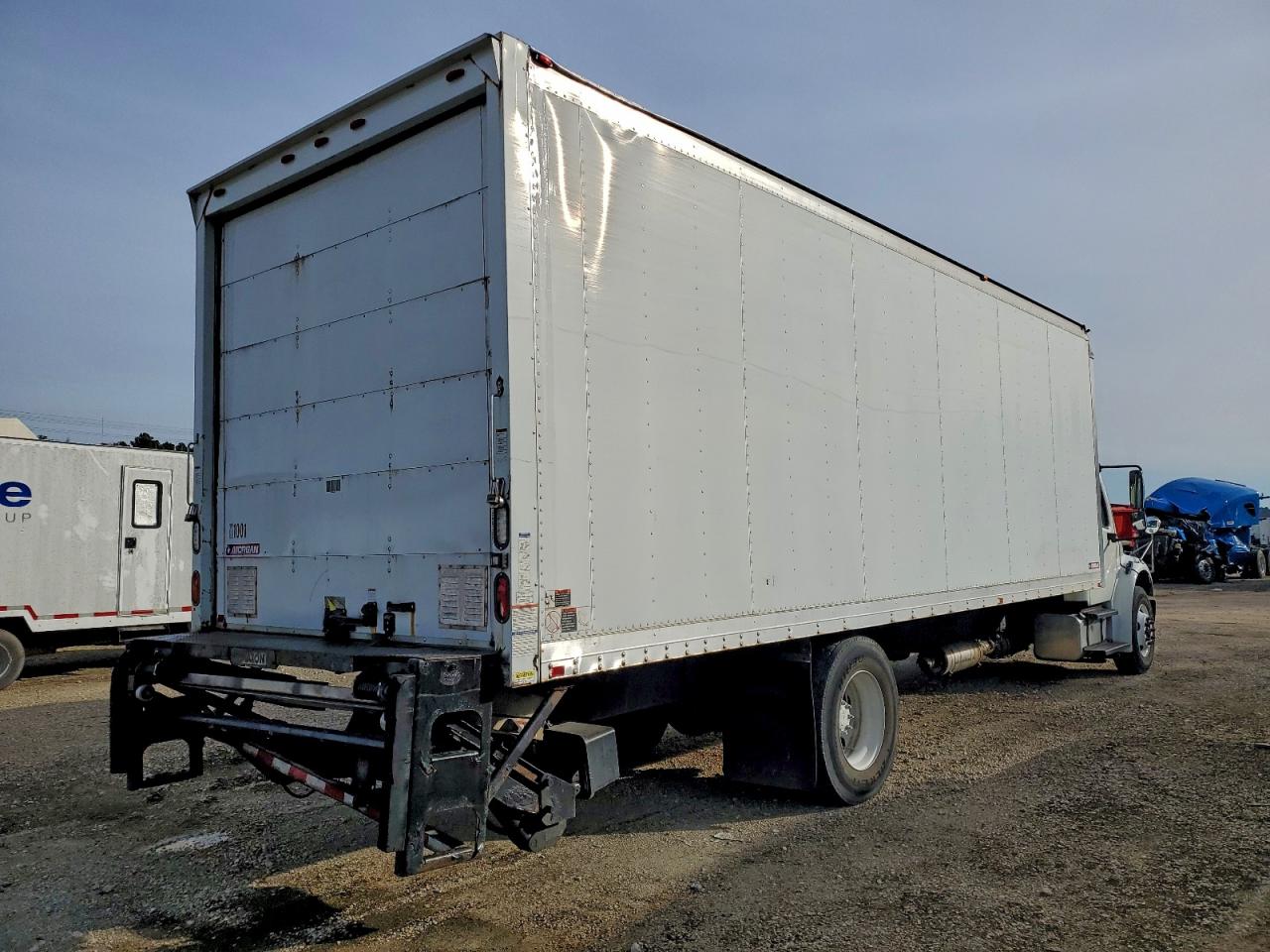 FREIGHTLINER M2 2015 — 5