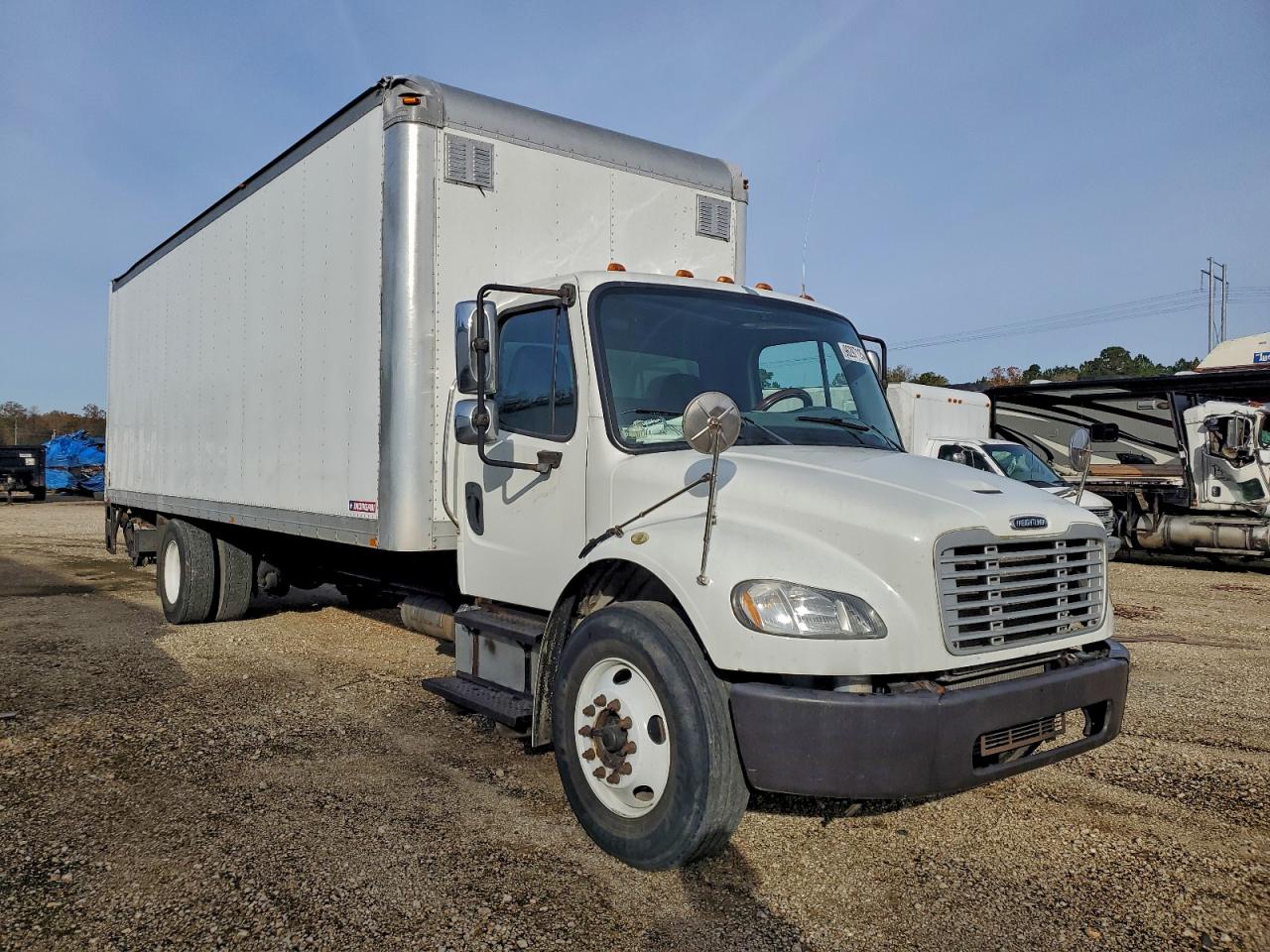 FREIGHTLINER M2 2015 — 2
