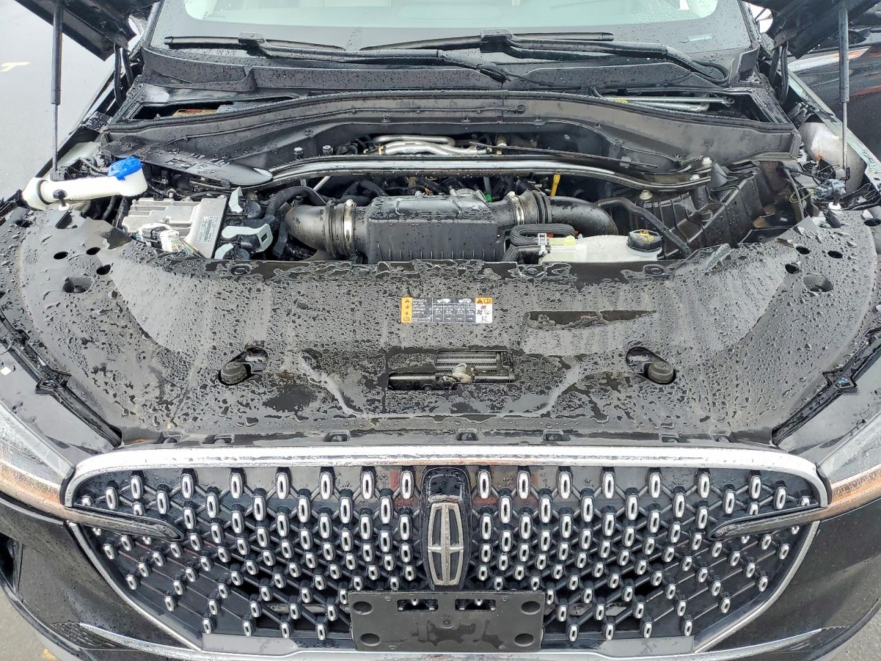 LINCOLN AVIATOR 2025 — 13