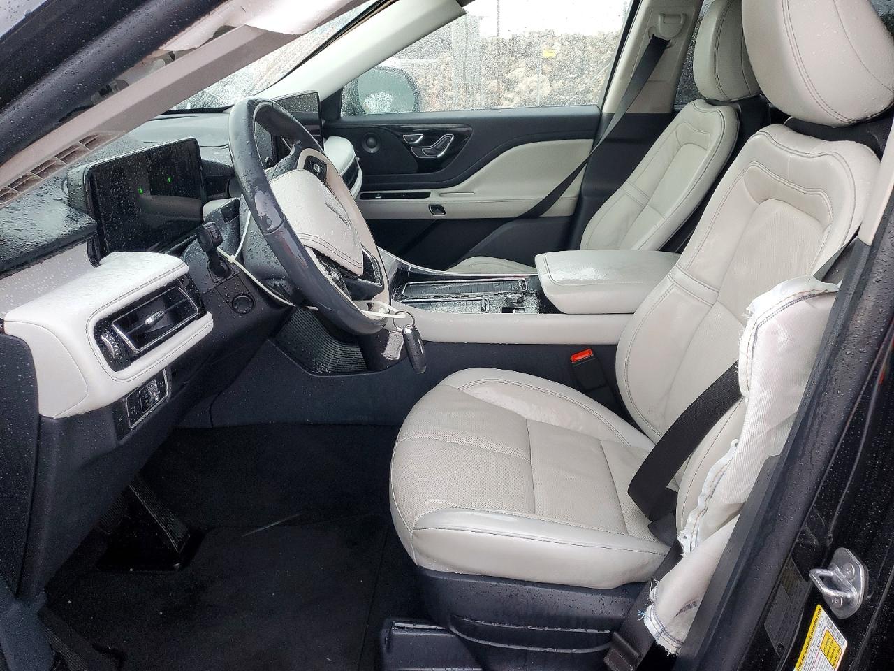 LINCOLN AVIATOR 2025 — 8