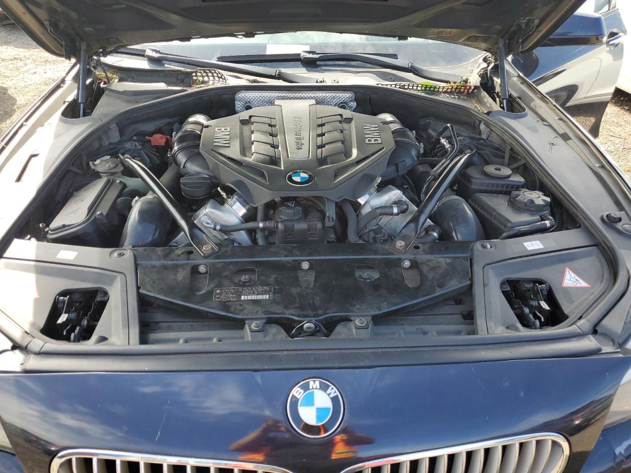 BMW 550 2013 — 12