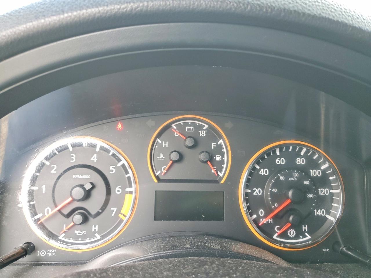 NISSAN ARMADA 2014 — 10