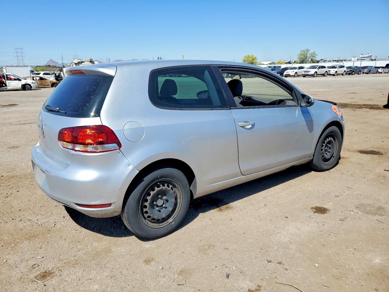 VOLKSWAGEN GOLF 2012 — 4
