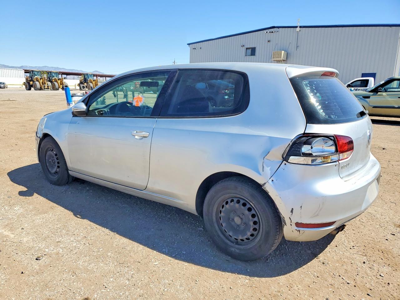VOLKSWAGEN GOLF 2012 — 3