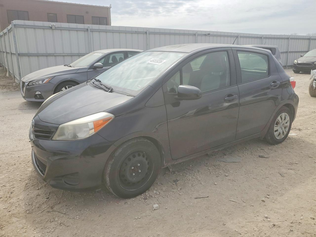 TOYOTA YARIS 2013 — 2