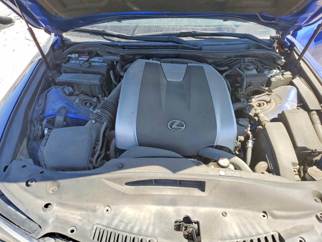 LEXUS IS 350 2022 — 12