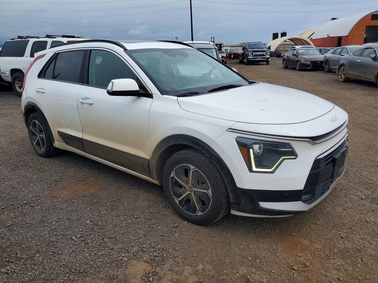 KIA NIRO 2024 — 5