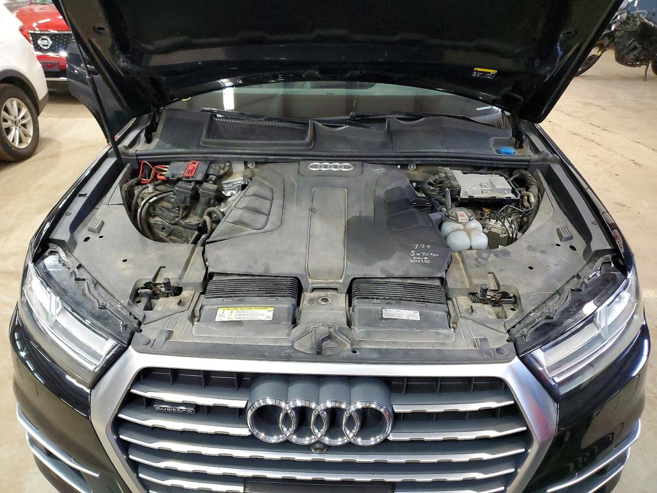 AUDI Q7 2019 — 13