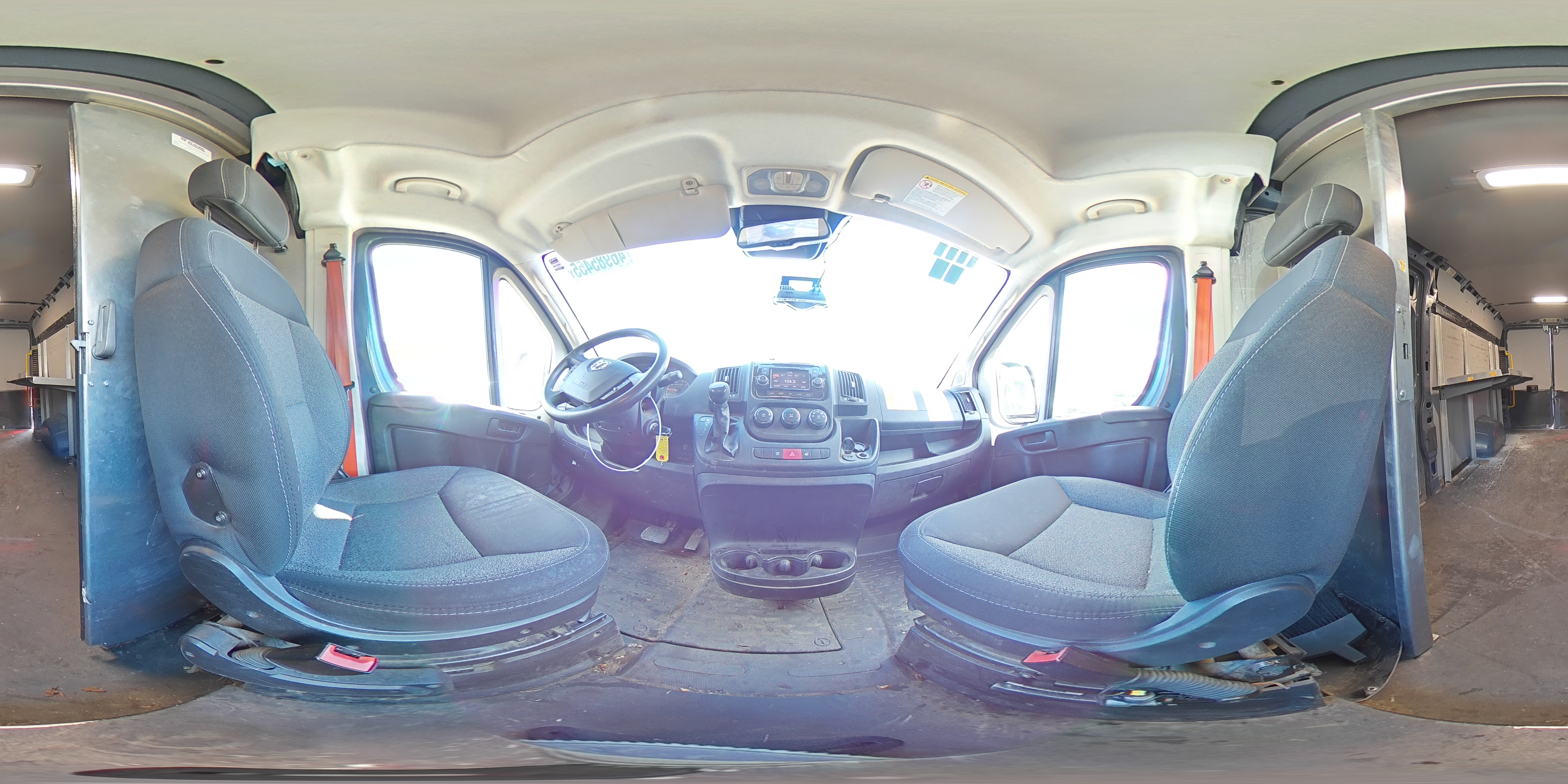 RAM PROMASTER 3500 2021 — 13