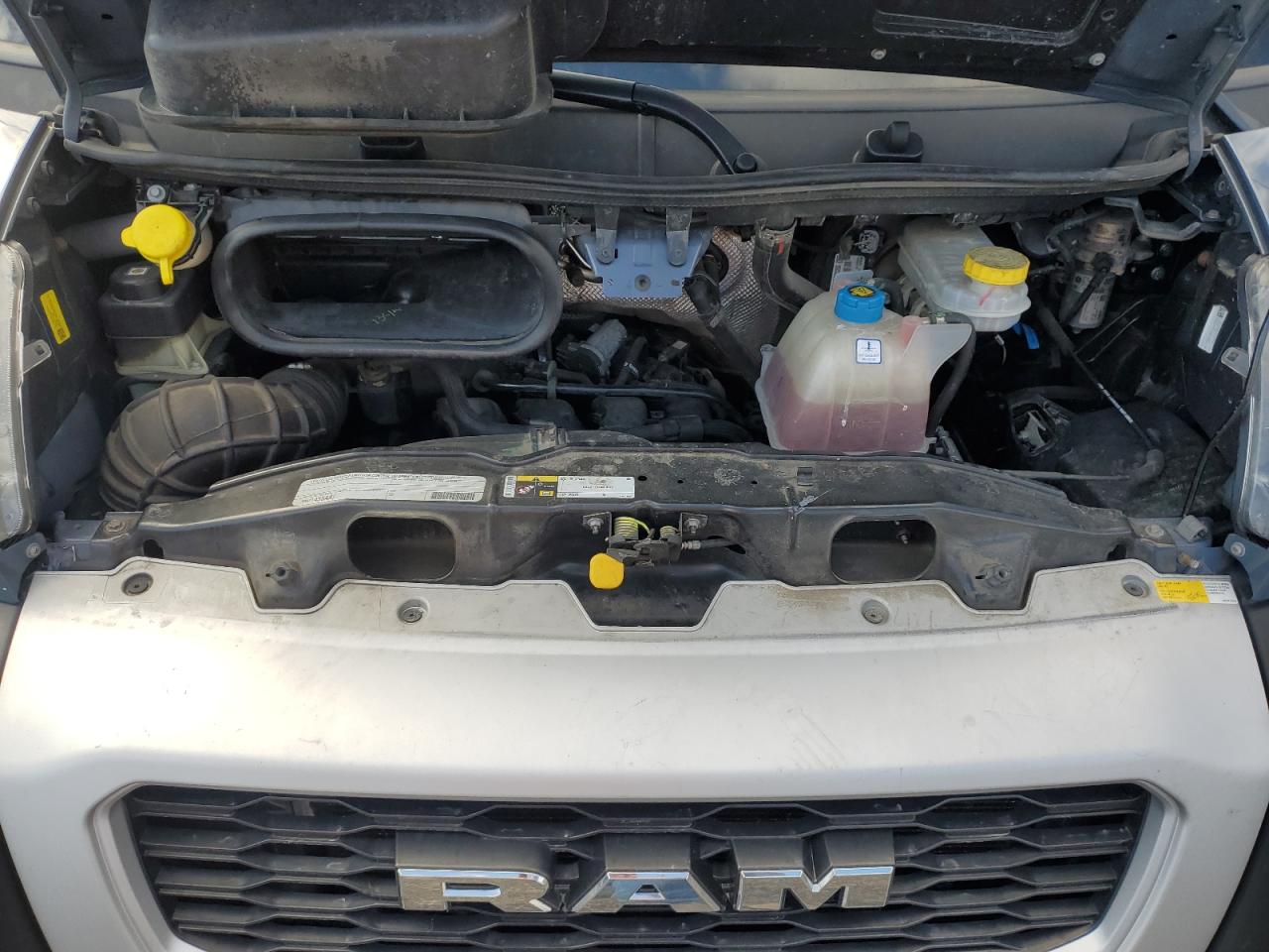 RAM PROMASTER 3500 2021 — 14
