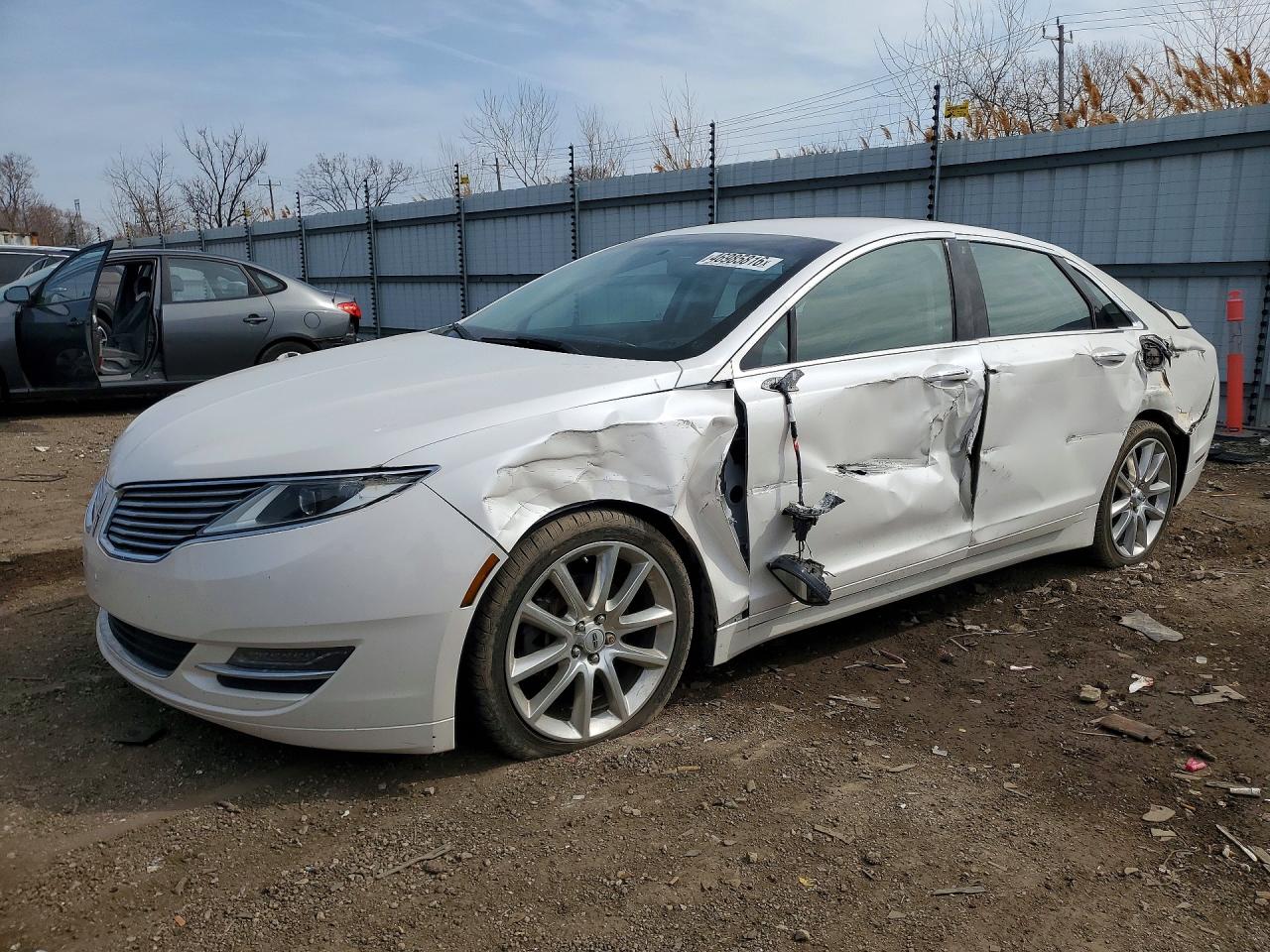 2015 LINCOLN MKZ