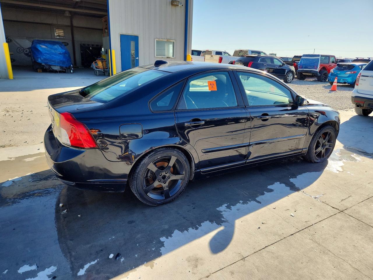 VOLVO S40 2010 — 4