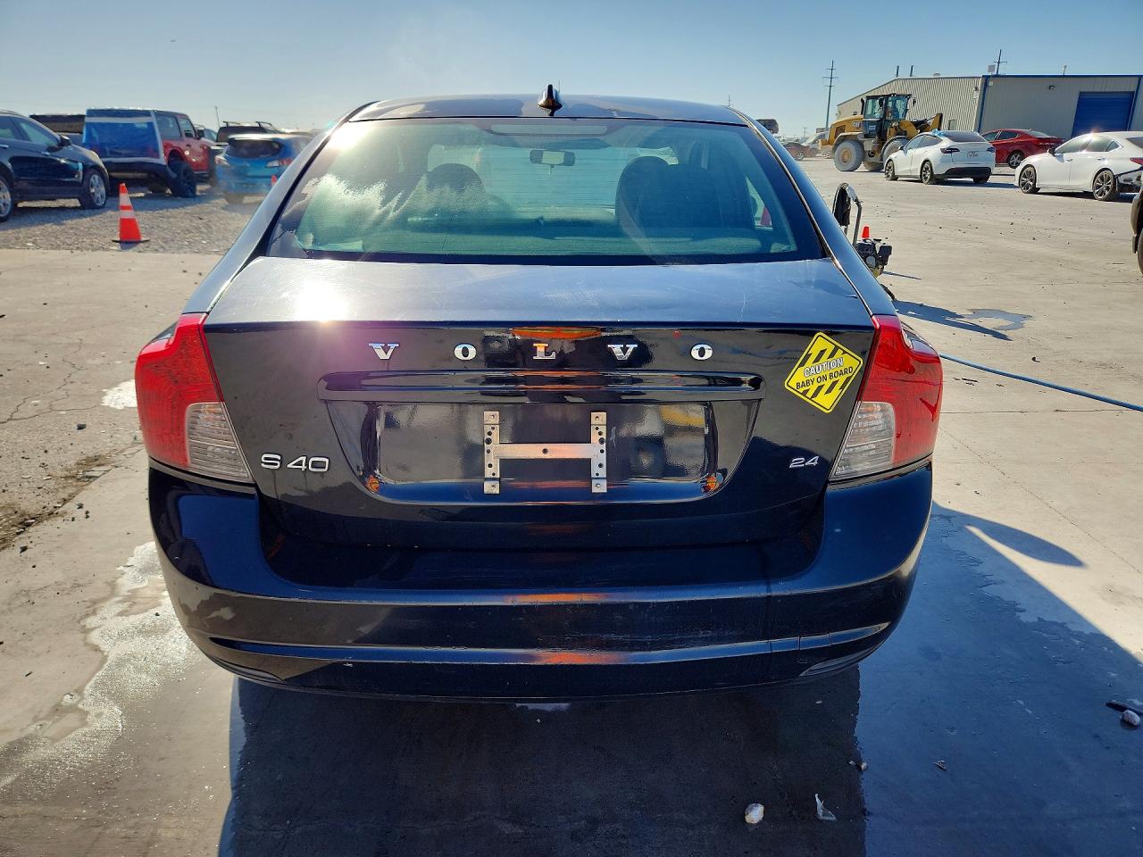 VOLVO S40 2010 — 7