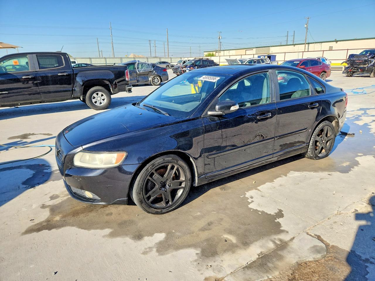 VOLVO S40 2010 — 2