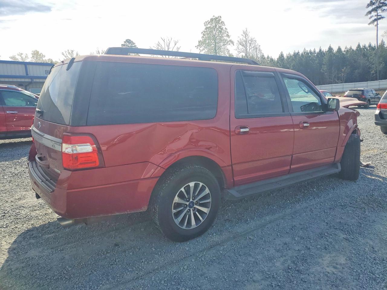 FORD EXPEDITION 2016 — 4