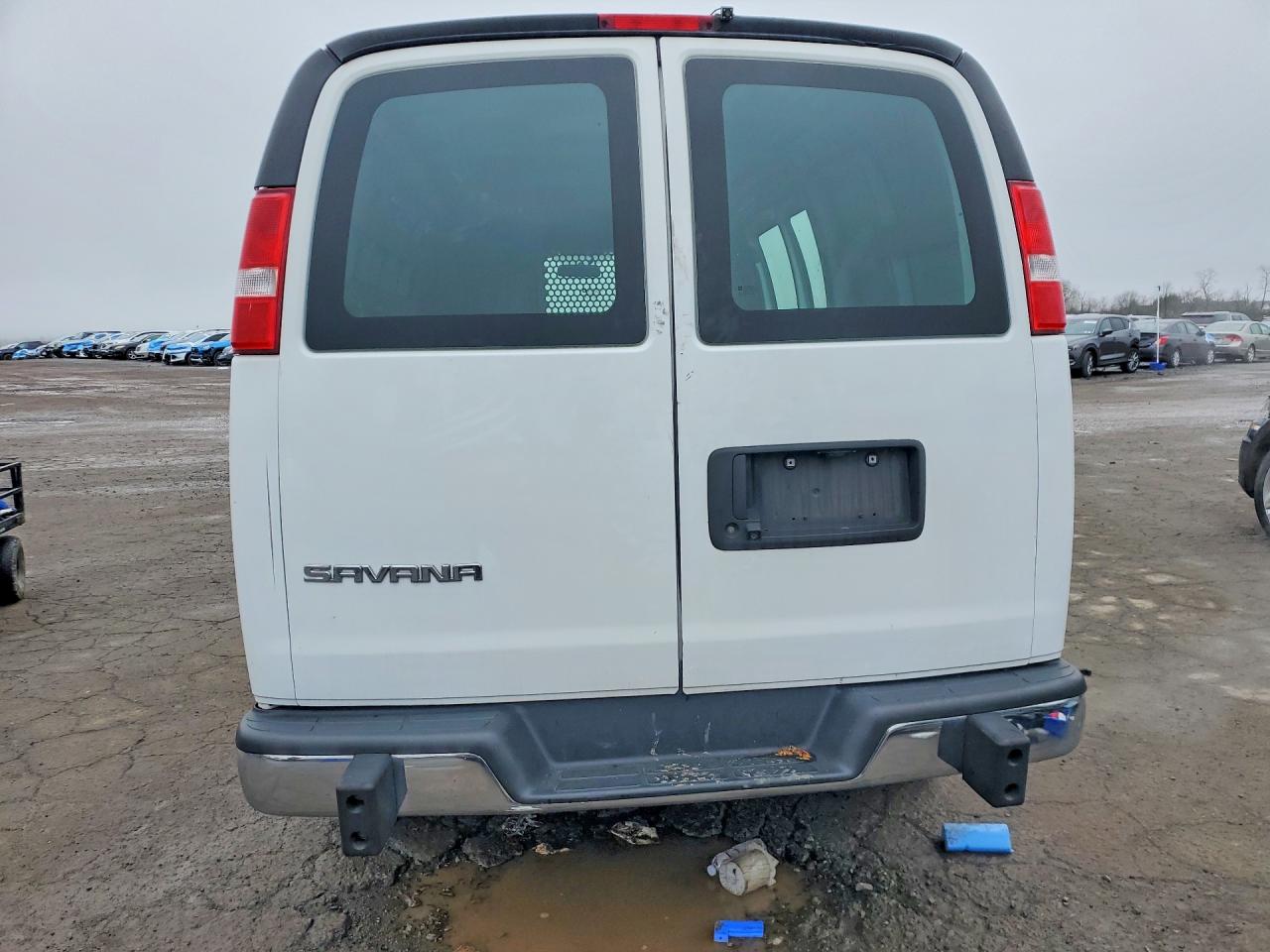 GMC SAVANA 2021 — 7