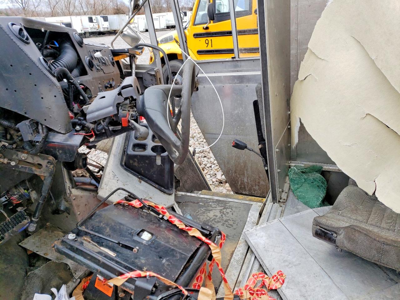 FREIGHTLINER CHASSIS 2014 — 8