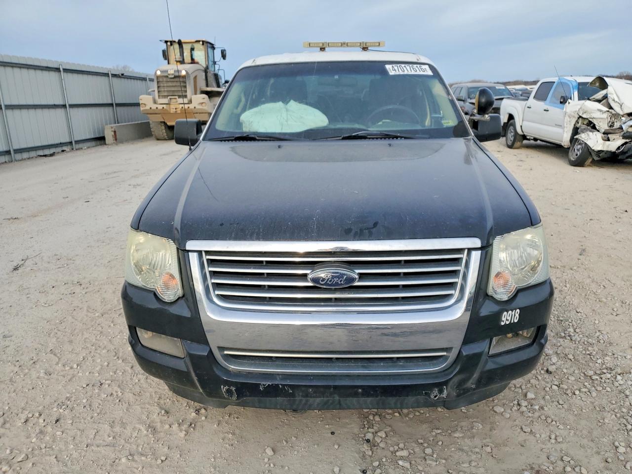 FORD EXPLORER 2010 — 6