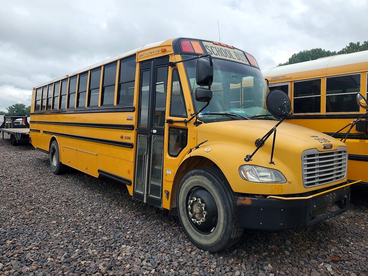 2012 THOMAS SAF-T-LINER C2