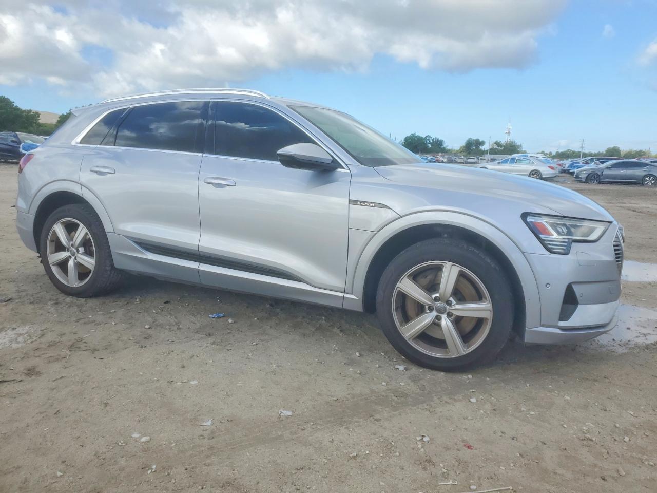 2019 AUDI E-TRON PREMIUM PLUS