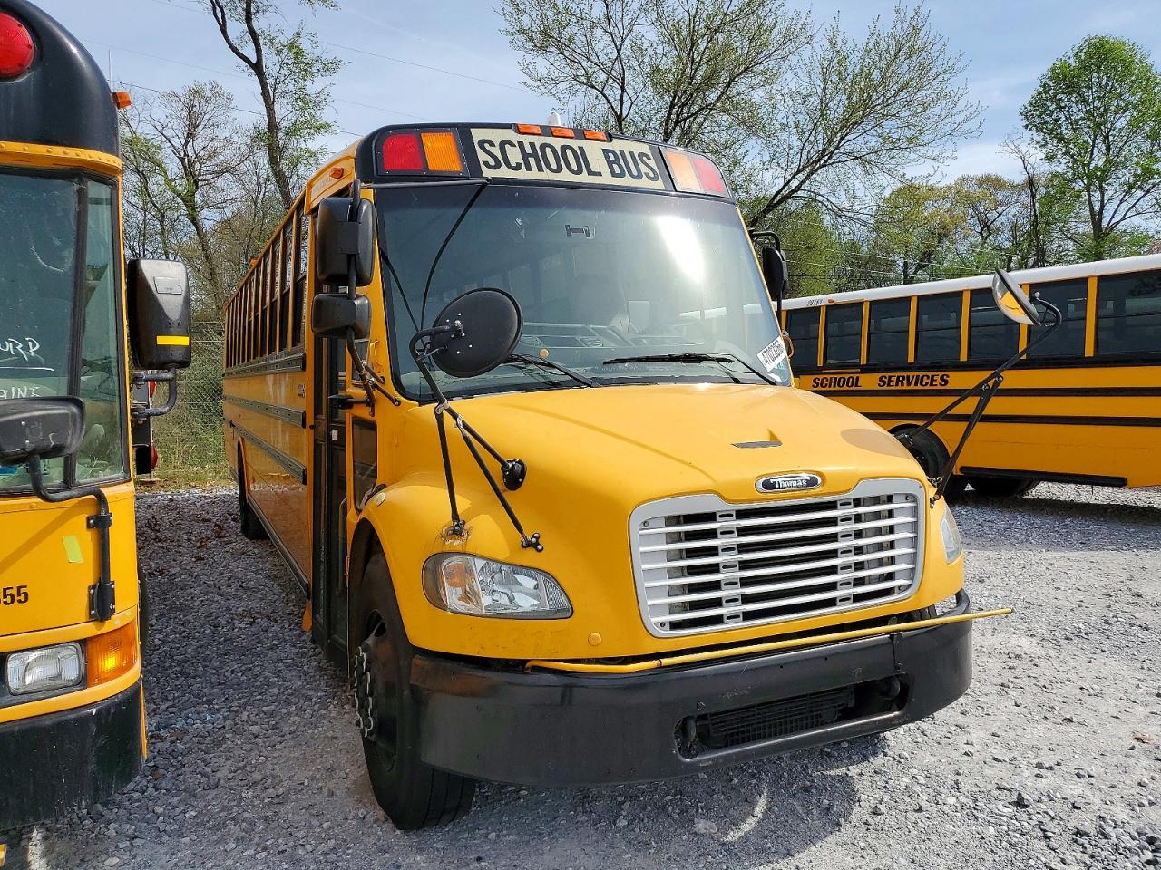 2013 THOMAS SCHOOL BUS