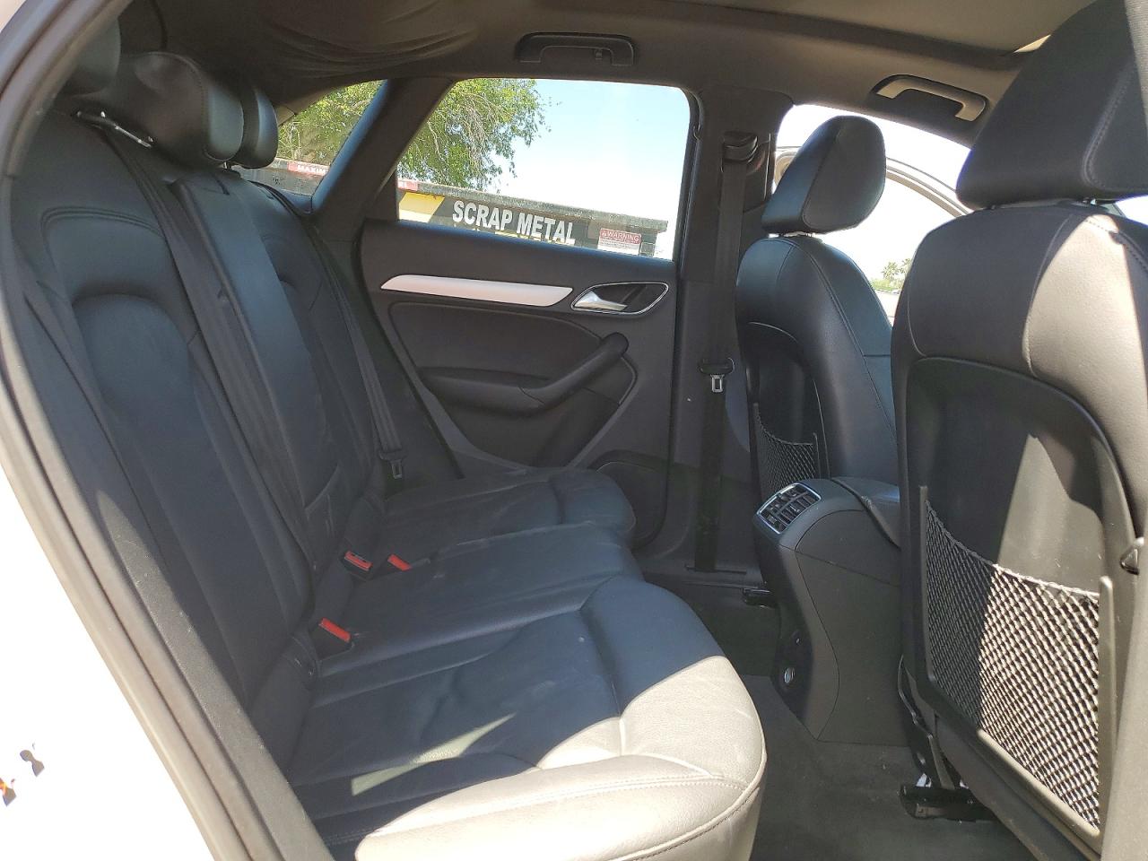 AUDI Q3 2018 — 11