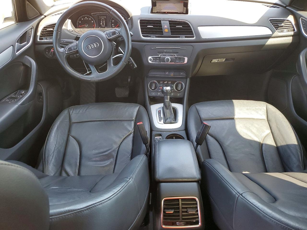 AUDI Q3 2018 — 9