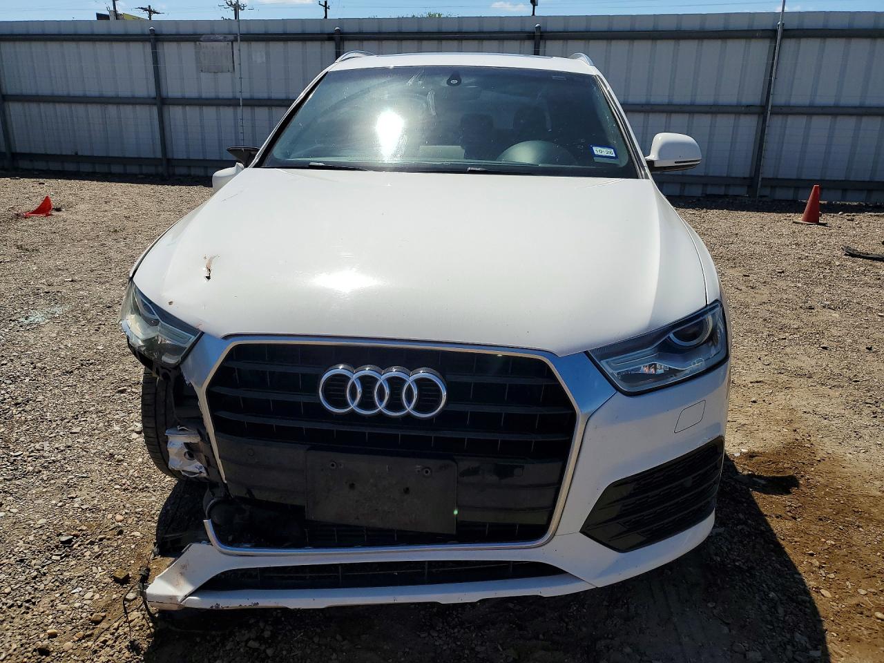 AUDI Q3 2018 — 6