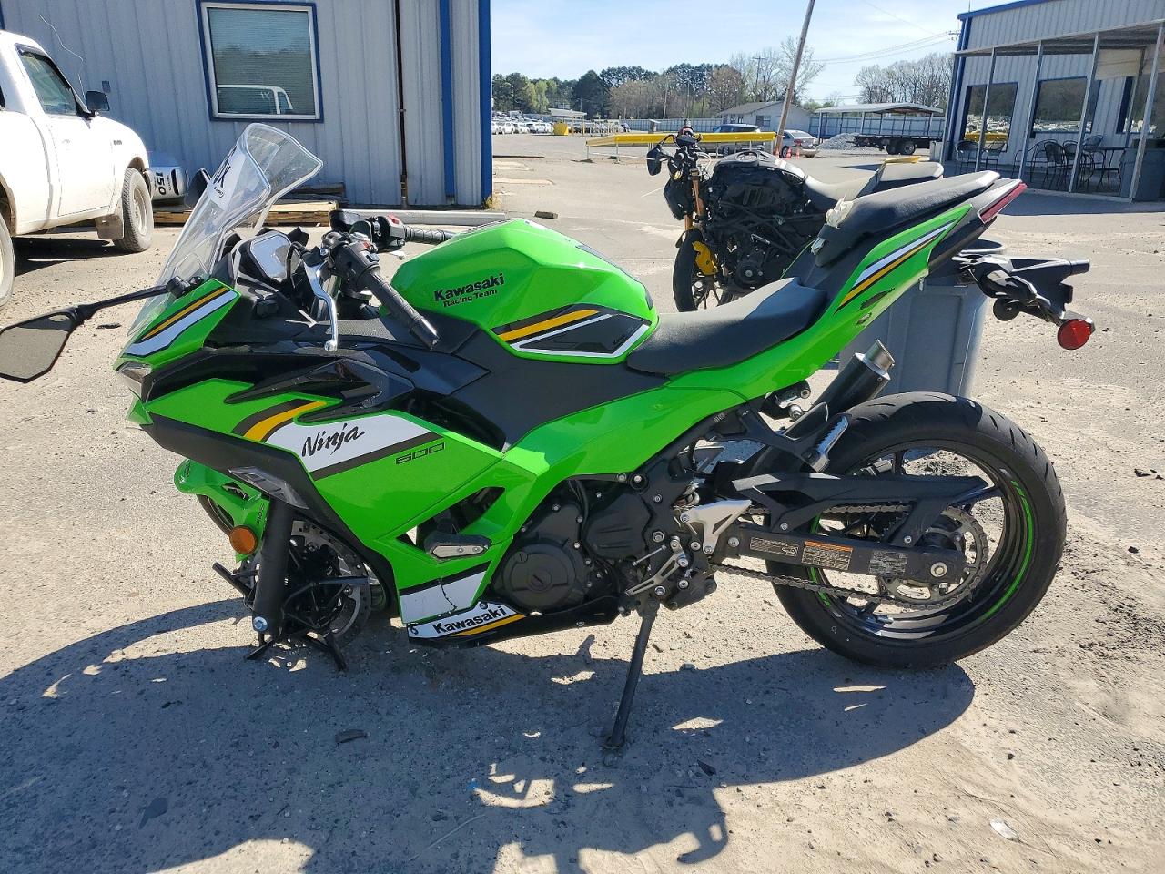 KAWASAKI EX500 2025 — 4