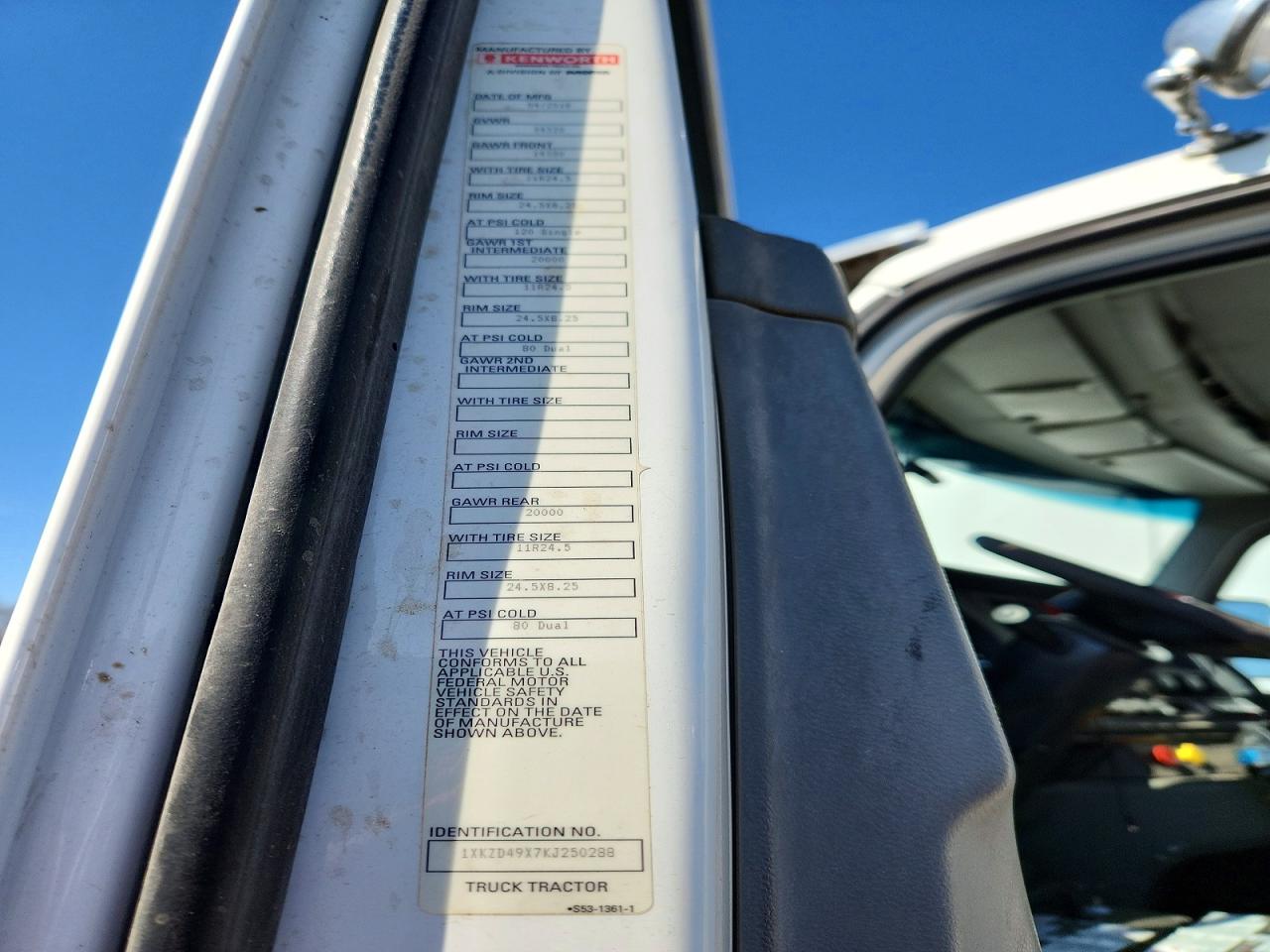 KENWORTH CONSTRUCTION 2019 — 11