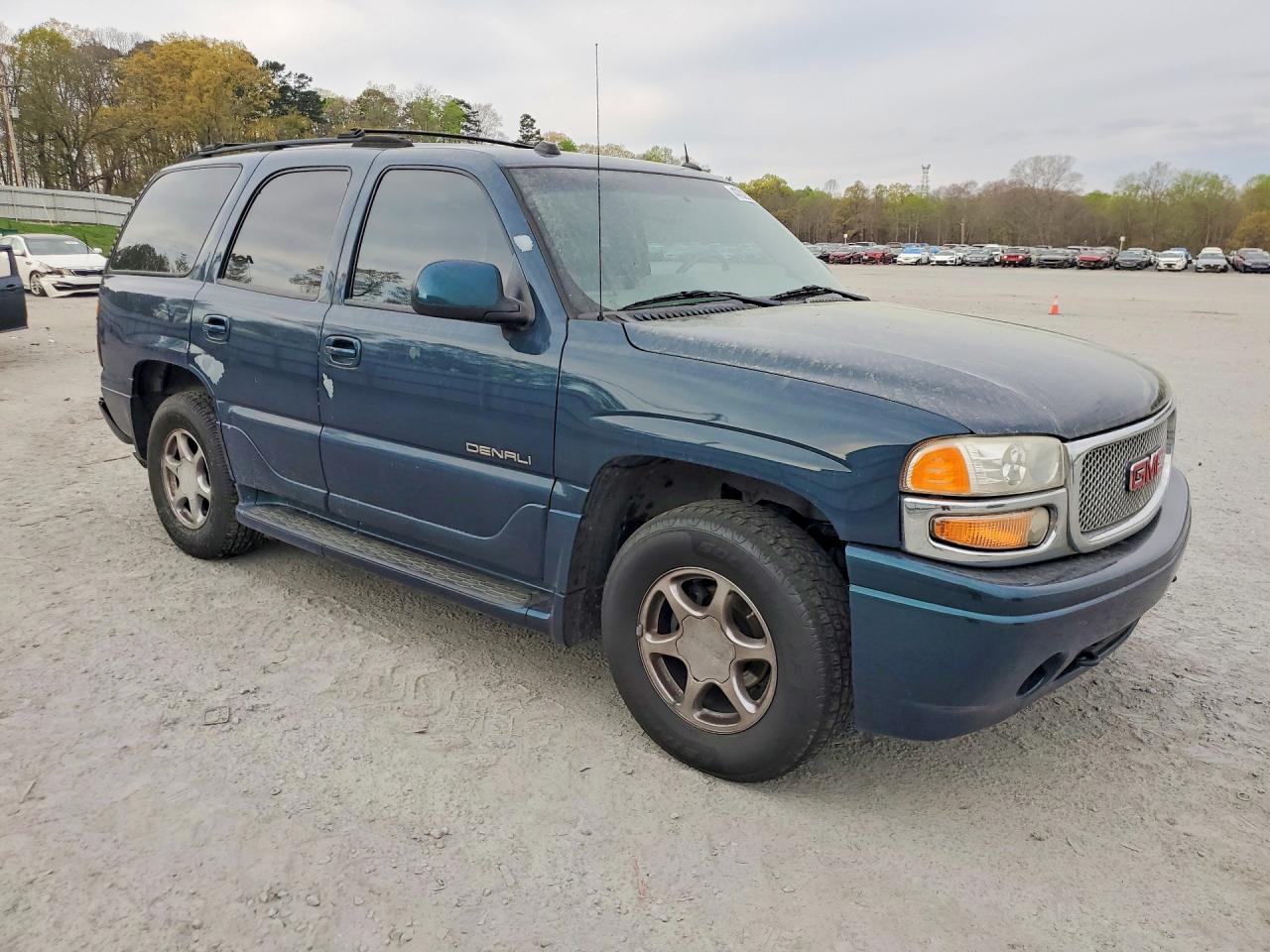 2005 GMC YUKON DENALI