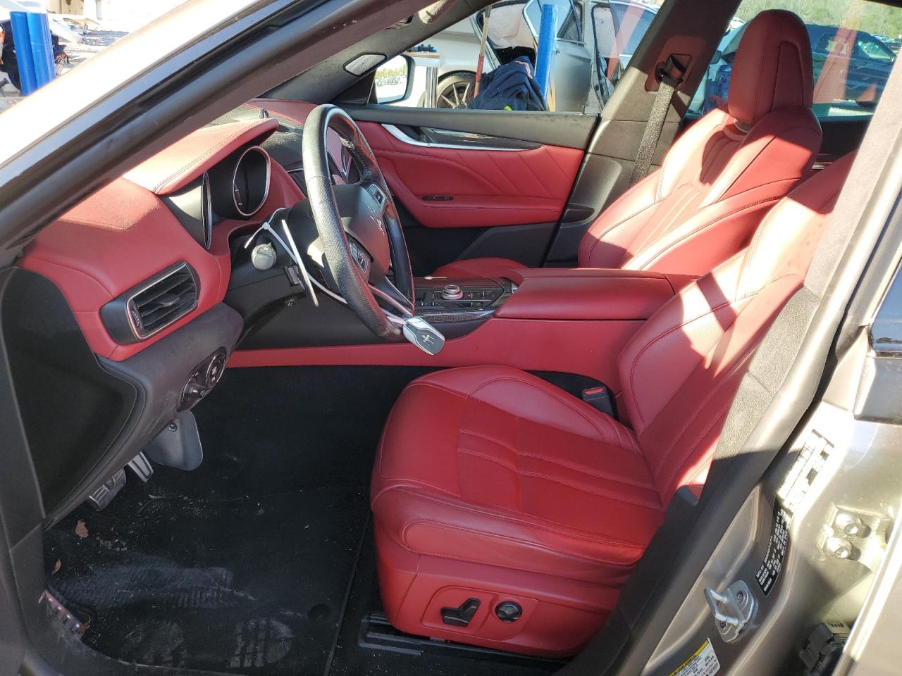 MASERATI LEVANTE 2019 — 8