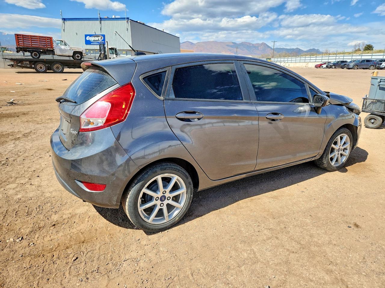 FORD FIESTA 2017 — 4