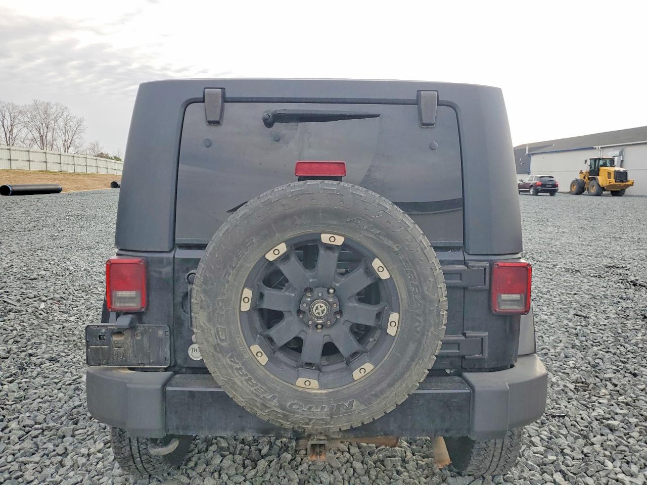 JEEP WRANGLER UNLIMITED 2010 — 7