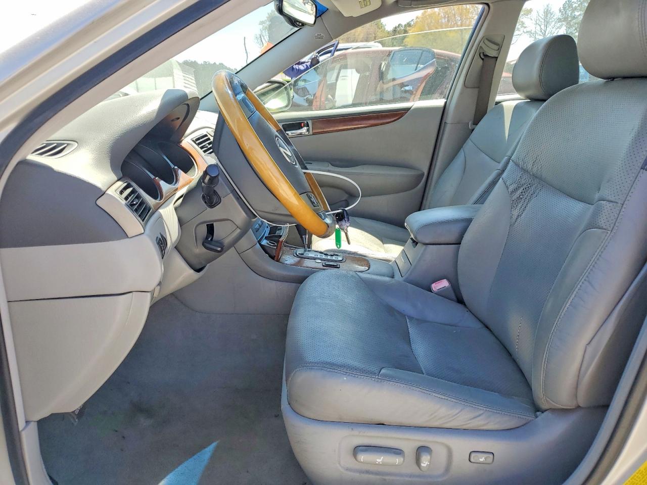 LEXUS ES 330 2005 — 8