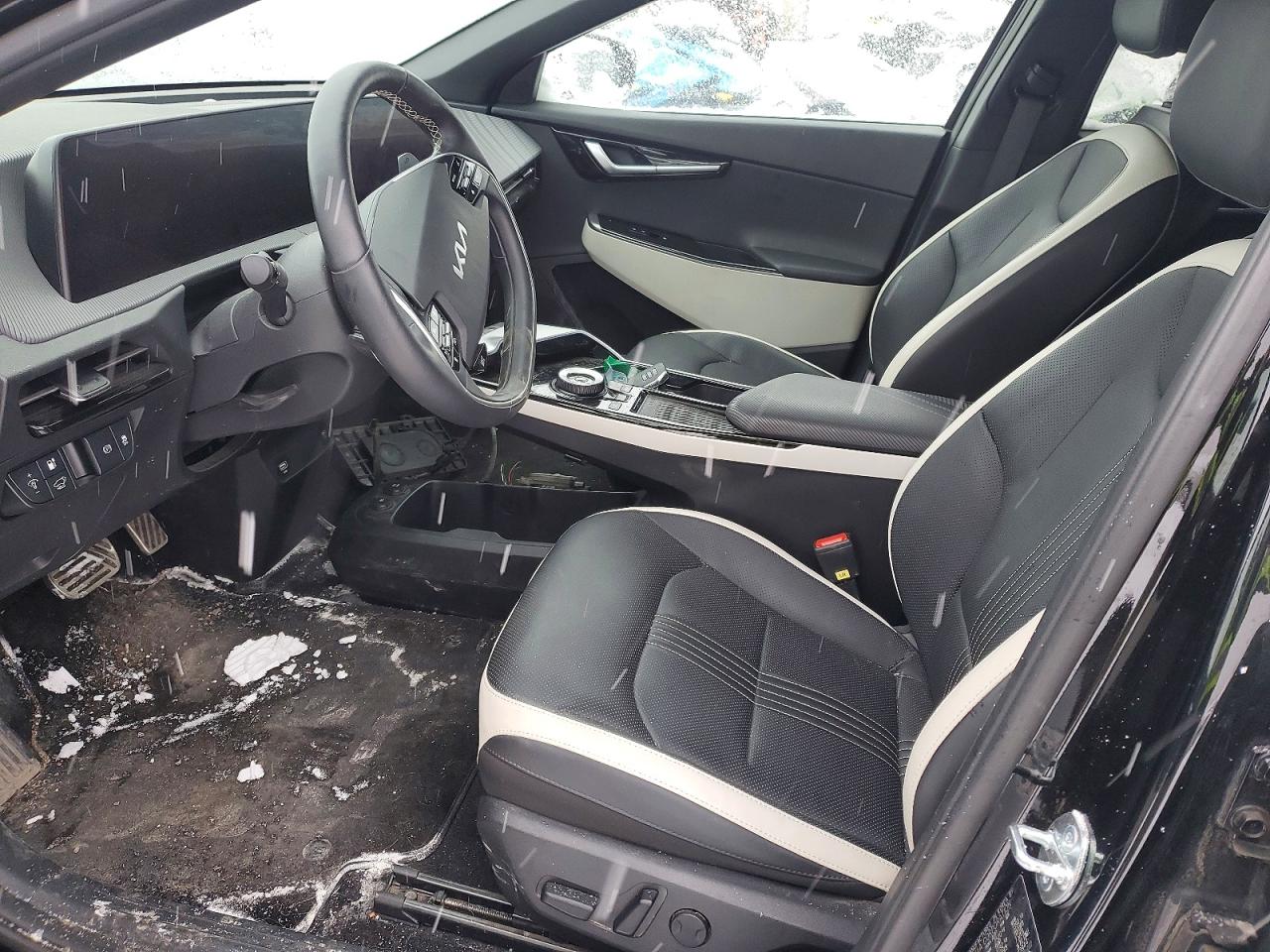 KIA EV6 2024 — 8