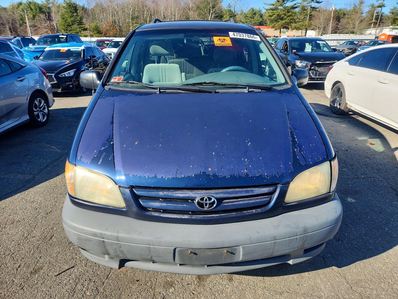 TOYOTA SIENNA 2002 — 6