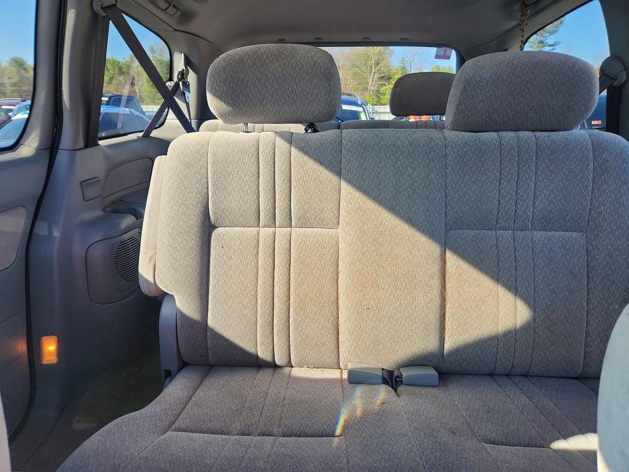 TOYOTA SIENNA 2002 — 11
