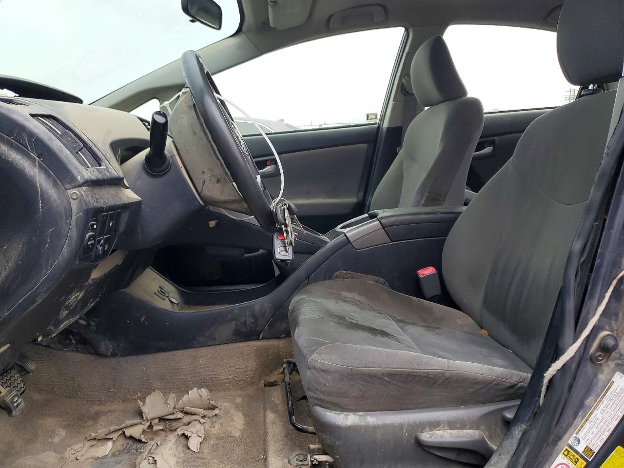 TOYOTA YARIS 2010 — 8