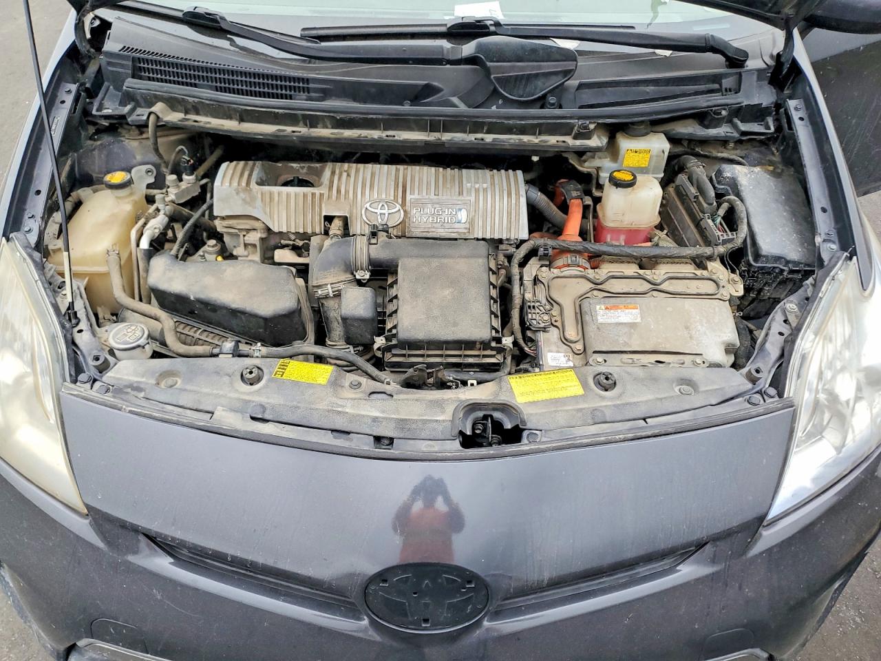 TOYOTA YARIS 2010 — 12