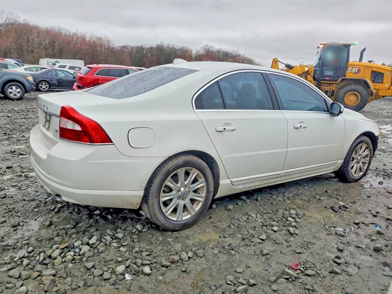 VOLVO S80 2010 — 4